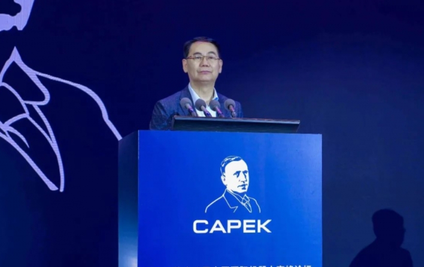Qu Daokui Presiden Persatuan Aplikasi Teknologi Mekatronik China: Wawasan mengenai cabaran dan perkembangan robot Cina