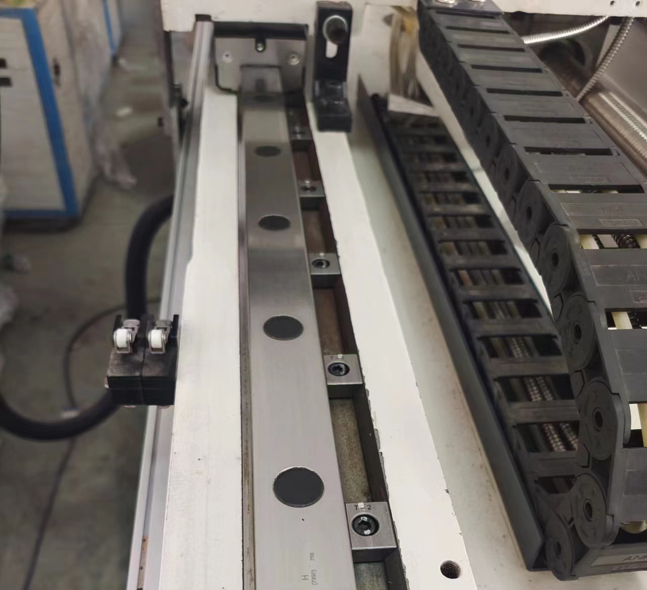 CNC1060 Mesin Pembentukan Spark Elektrik