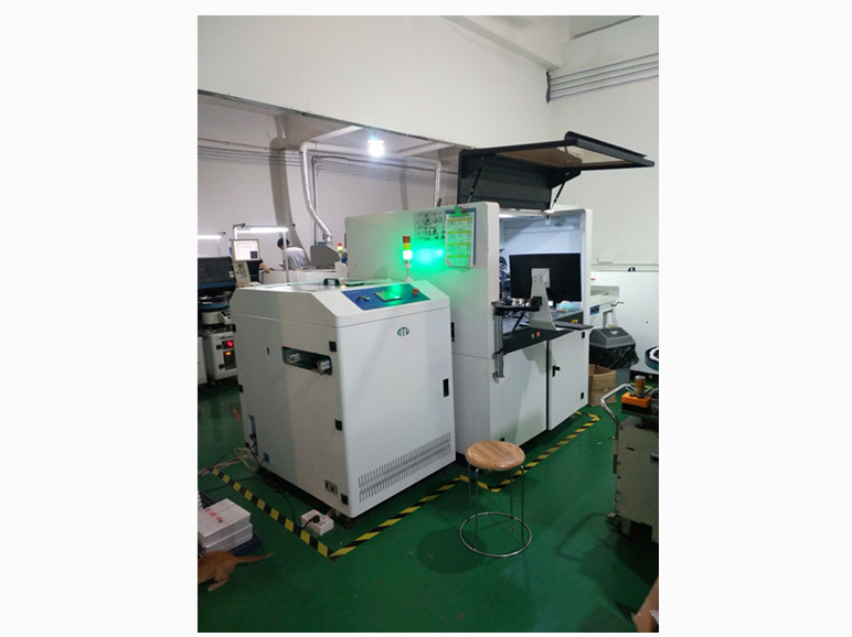 Mesin sedutan vakum automatik NLT-810-XP sepenuhnya