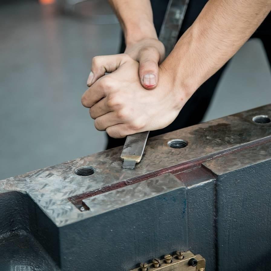 Penyelenggaraan Mesin Pengisar CNC